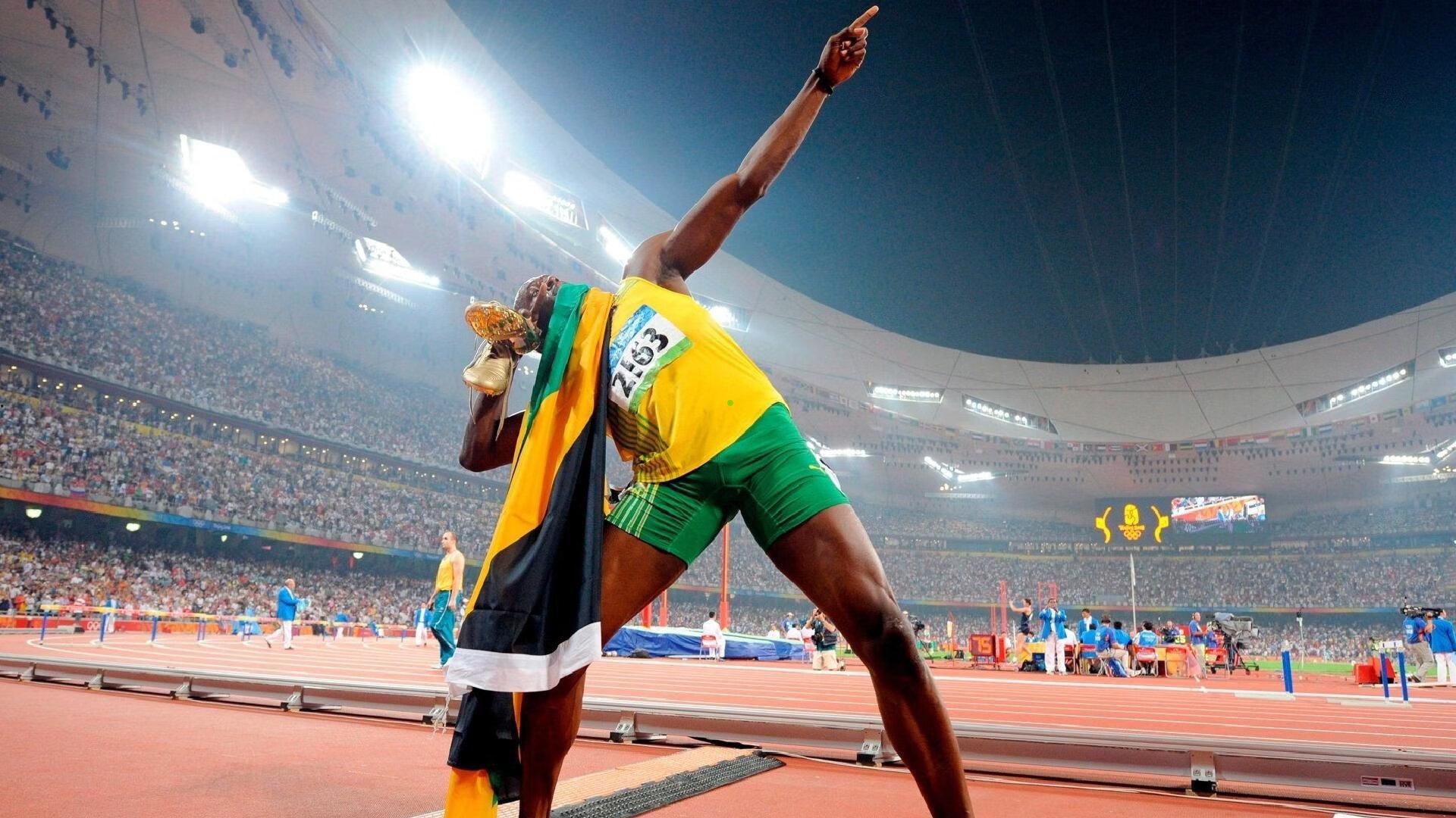 【开云kaiyun】潘展乐谈400自新秀涌现，我配评价吗？